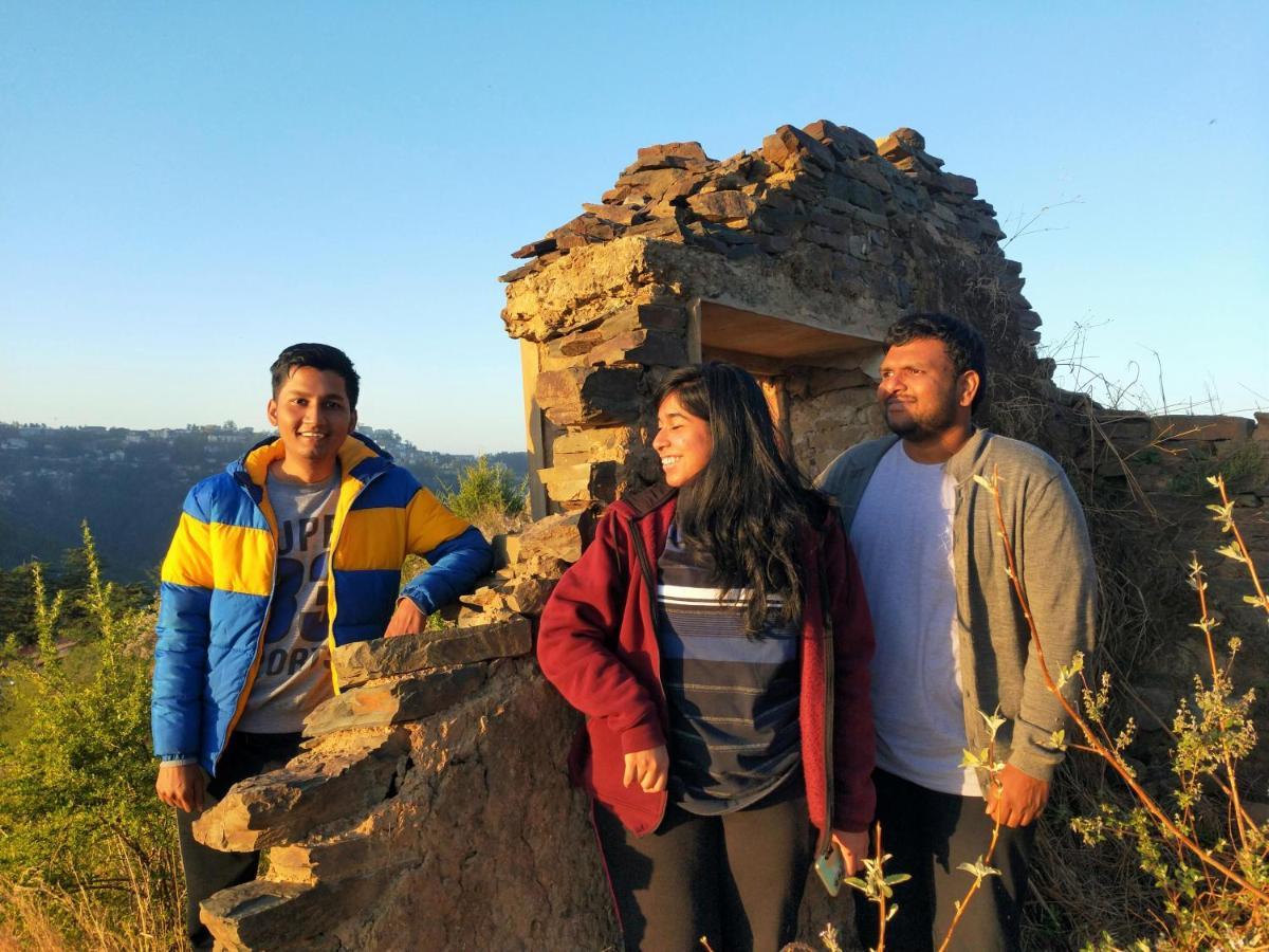Neha Homestay Shimla Exterior foto